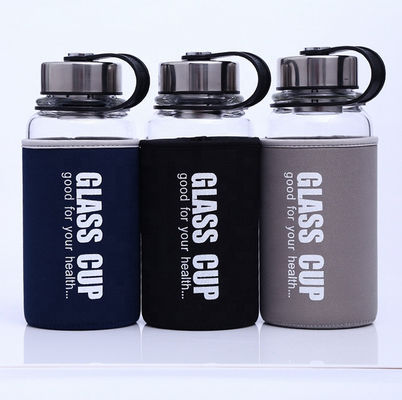 acheter 850 ml/1000 ml Bouteilles de verre de sport de grande taille Durable à haute teneur en borosilicate Bouteille d'eau en verre incassable de 1 litre avec manche en nylon contre les fuites et les déversements online manufacture