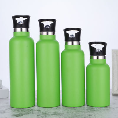 acheter 24 oz Bouteille d'eau isolée avec paille Bouteilles d'eau en acier inoxydable avec 2 couvercles Bouteille d'eau étanche réutilisable Gardez chaud et froid Sports Bouteille d'eau métallique pour la randonnée Gymnase à vélo online manufacture