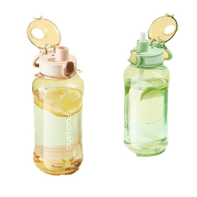 acheter Bouteille d'eau de 900 ml 1300 ml Grandes capacités Hommes Portable Tritan Bouteille d'eau claire en plastique avec poignée Double conception humanisée imperméable online manufacture