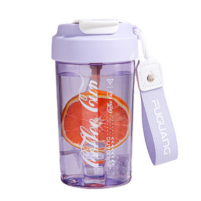 Bouteille d'eau sans déchets de 550 ml de Tritan Bpa Sécurisé Créatif Haute apparence Été Bouteille de tasse de café à paroi unique Utilisation multifonctionnelle Avec logo personnalisé
