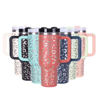 Eco-friendly 40 oz en acier inoxydable Tumbler avec poignée isolée Simple moderne Leopard Tumbler 1200ml Portable Grande capacité Adapte la plupart des porte-gobelets de voiture