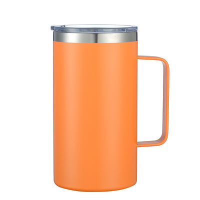 Une tasse de café de 12 oz avec poignée à double paroi en acier inoxydable isolée