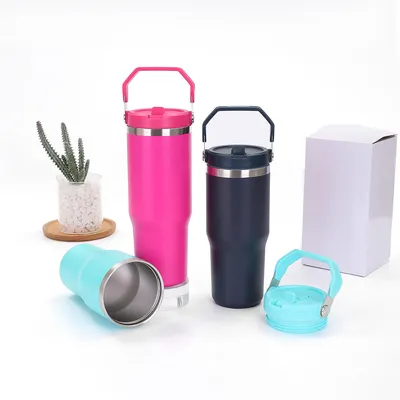 30 oz Tumbler avec poignée et couvercle de paille imperméable à double isolation 30 oz tasse en acier inoxydable
